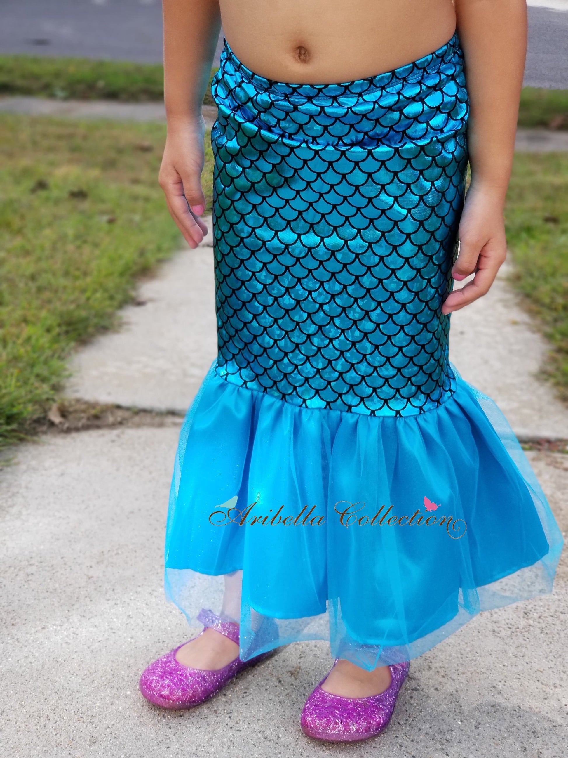 Mermaid Heart w/ Age# Outfit - Bodysuit or T-shirt, Skirt, & Bow - Aribella Collection, Inc.
